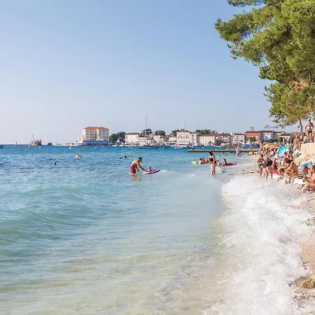 2 Bedroom Lovely In Nova Vas (Porec)