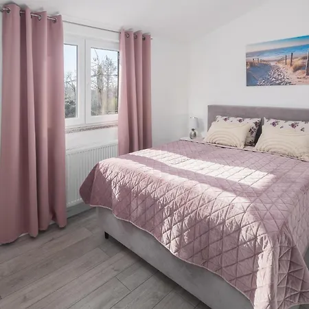 Apartament 2 Bedroom Lovely In Nova Vas (Porec)