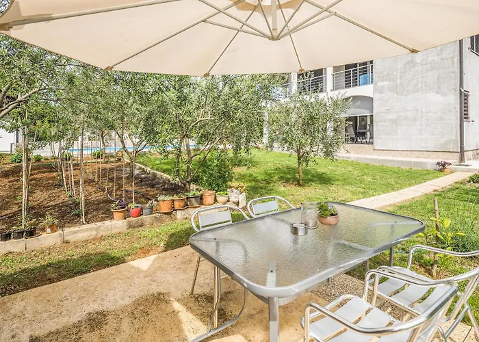 Apartamento 2 Bedroom Lovely In *